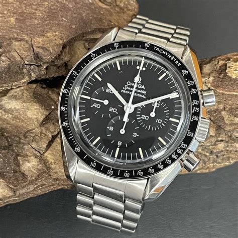 omega moonwatch gebraucht|omega speedmaster moonwatch new price.